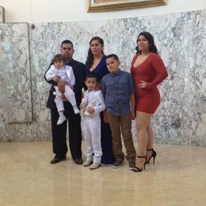 Meet your Posher, Joaquin n rosa